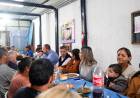 Almuerzo con "las manos solidarias" del barrio San Antonio