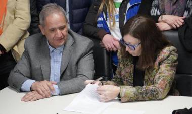 Los bancarios lograron una paritaria del 94%  final para 2022
