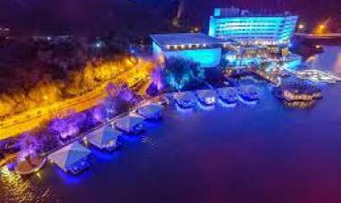 El poggismo en contra de que se jeraquizen  o se radiquen hoteles e inversiones turísticas en la Provincia .Su oposicionismo es solo ignorancia .La Ley 239 vigente así lo dispone