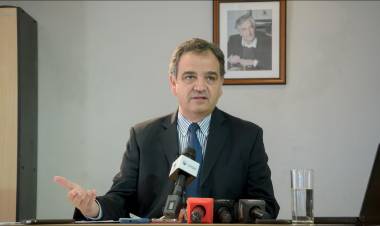 Por primera vez, el gobernador tendrá vocero oficial