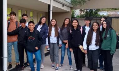 SAN FRANCISCO: charla ambientalista para estudiantes