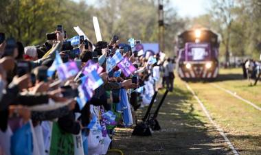 VILLA MERCEDES: volvió el tren para pasajeros 
