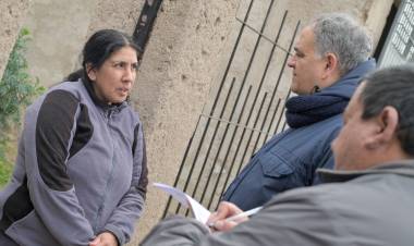 Candidatos de “Unión por San Luis” hacen “puerta a puerta”
