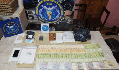 SECUESTRO DE DROGAS Y VEHÍCULOS EN VILLA DEL CARMEN