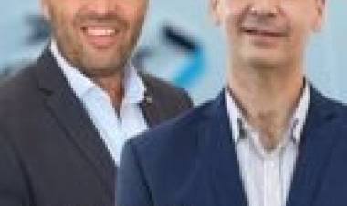 Olivero y la vergüenza .400 empleados en negro en su presupuesto.120 mil por mes cobran los blanqueados.Verguenza