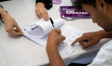 LA TOMA: firmaron nuevos convenios del Programa Empezar