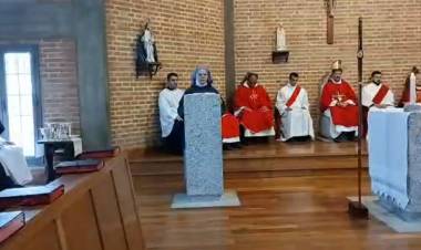 EL SUYUQUE: despedida a las hermanas Benedictinas