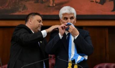 POGGI llamó a tender puentes entre ideologías distintas.Lo  electoral terminó " La parte constructiva del discurso del nuevo Gobernador textual 