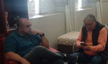 Frontera con Sindicato: "no habrá desdoblamiento de pago de sueldos. Miércoles se paga aguinaldo".Siguen las negociaciones .