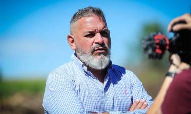 ALI "el discurso de MILEI está desenfocado de la realidad.Lo de los Gobernadores no es pacto , es una cuestión unilateral, sin posibilidad de cambio "