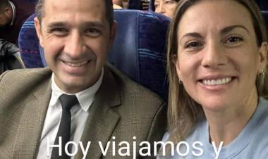 Poggi copia la vieja receta de Adolfo y los sube a sus funcionarios a un Colectivo para presuntas giras institucionales para no inaugurar nada .Costos innecesarios.