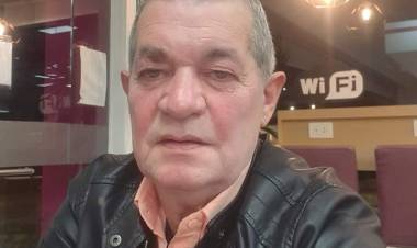 AMOROS " que venga a dar la cara el caradura de Poggi ante el desastre de la salud pública. Apoyó la postura de la ex ultrapoggista Aida Leone que le sacó la careta a la jefa de Medicina del Interior en Buena Esperanza.Tremendo
