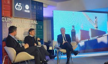 POGGI: Kicillof es mi referencia hoy.Su federalismo lo comparto.La comodidad del Gobernador de San Luis con un peronista no es anormal .Es K de ocasión ? Eso parece.