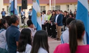 Saladillo: festejo de 170 años de una Escuela Histórica y preocupación por una Escuela usurpada por un dirigente hoy poggista 