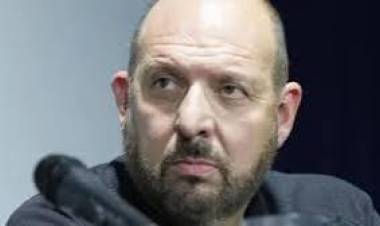D Alessandro " Poggi ya lanzó el Plan platita para comprar voluntades .Dice que es  Milei San Luis. Es falso, LLA no tranza con la casta como él". Tendremos nuestros candidatos  no castas"