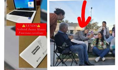 La Toma: Miseria humana: una funcionaria de Educación del Gobierno,  vendiendo una notebook del Gobierno.Ex Candidata a Concejal de Poggi, piden que renuncie .