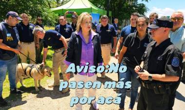 Insólito :Le avisan a todos los que anden en la ilegalidad, que no pasen por él paso Santa Rosa - Córdoba porque van a controlar mejor  No tienen idea de seguridad. Ridículo acto público .