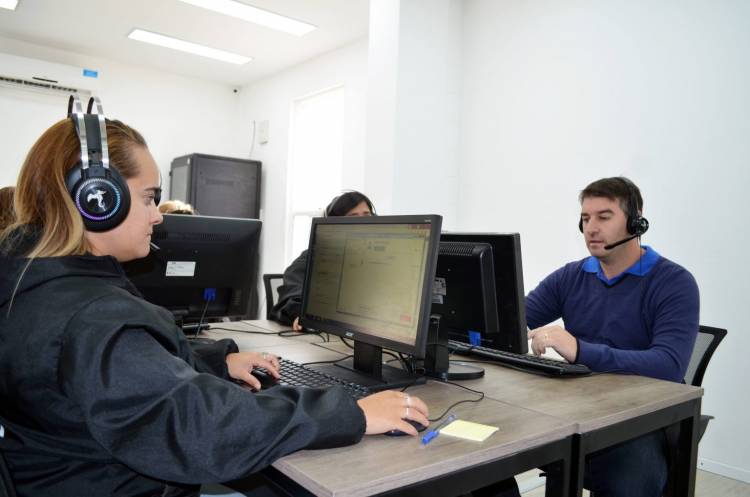 CAV Domeniconi: atención digital y presencial
