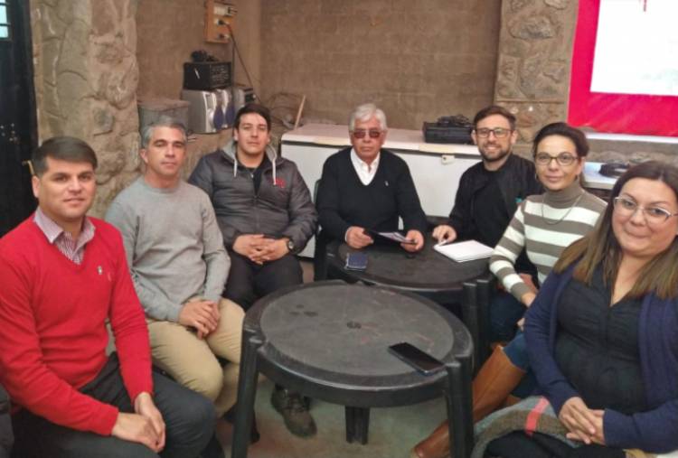 Anillos cortafuego en Los Molles y Carpintería