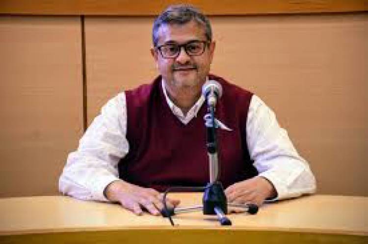 Monez Ruiz plantea igualdad de género en nombre de las calles , plazas  de la ciudad 