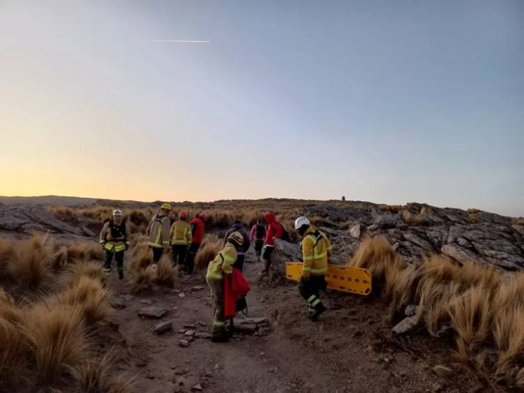 VILLA DE MERLO: rescataron a una persona en Cerro Áspero