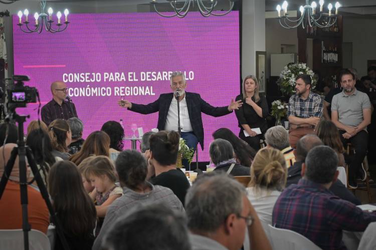 Alberto: “Unidos somos una fuerza enorme”