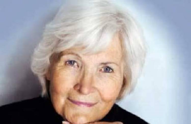 La Historia de la OMA, la canción folclórica hito musical .Quien era ? La de ojos azules 