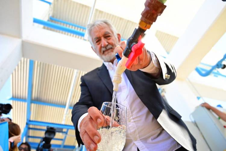 RENCA: inauguraron obras hídricas que llevan progreso 
