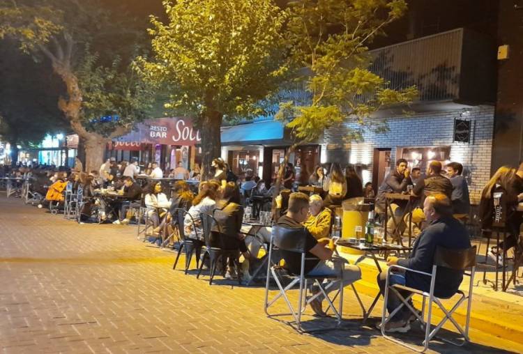  La avenida Illía será semipeatonal los fines de semana
