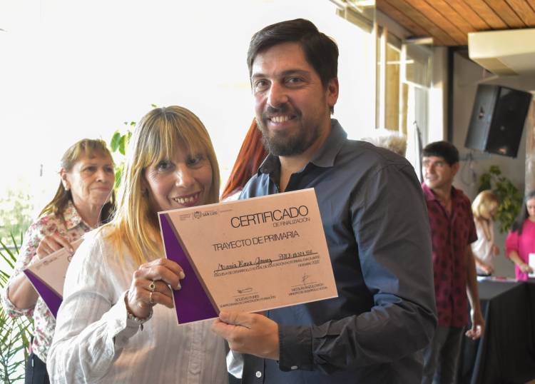 INCLUIDOS Y EGRESADOS