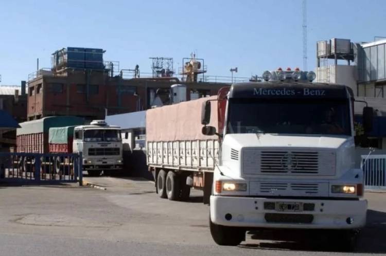 Según la FADEEAC, el transporte aumento el 121% en 2022