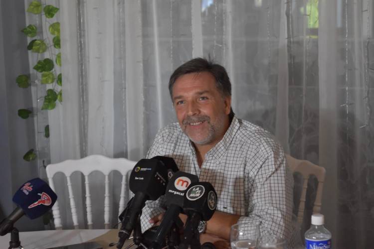 “TENGO LA ASPIRACIÓN DE GOBERNAR ESTA PROVINCIA”