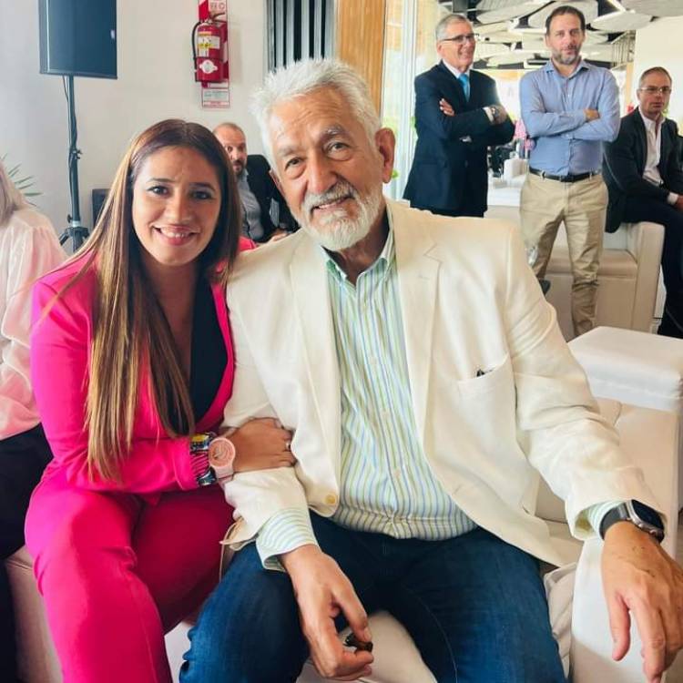 Anabella"Alberto deja un legado dónde la prioridad debe ser el pueblo, bandera que seguiremos portando como legado"