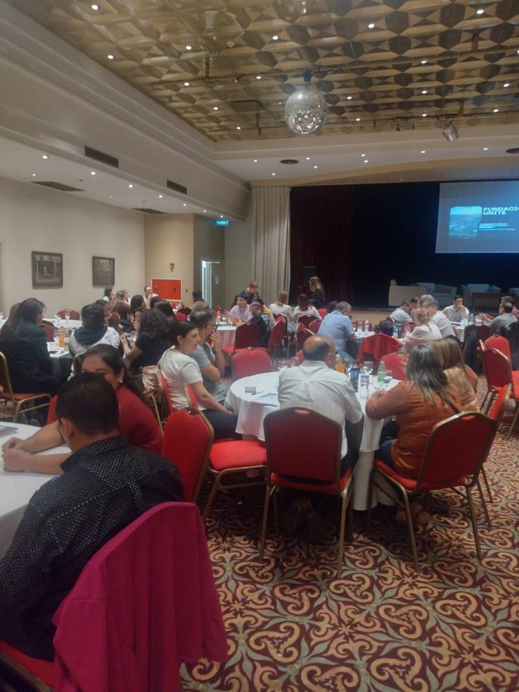 UNITE PJ Organizado: profesionales,supervisores y empresarios  con el Gato . Aguilar sabe sumar .