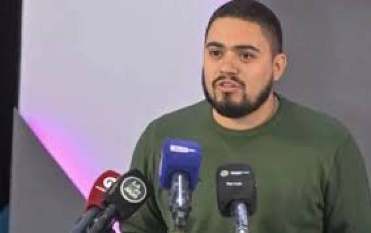 “Tenemos que separar la política de la politiquería”
