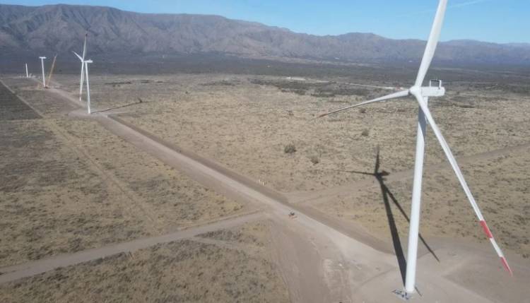 PARQUE EÓLICO SAN LUIS NORTE: YA MONTÓ 6 AEROGENERADORES