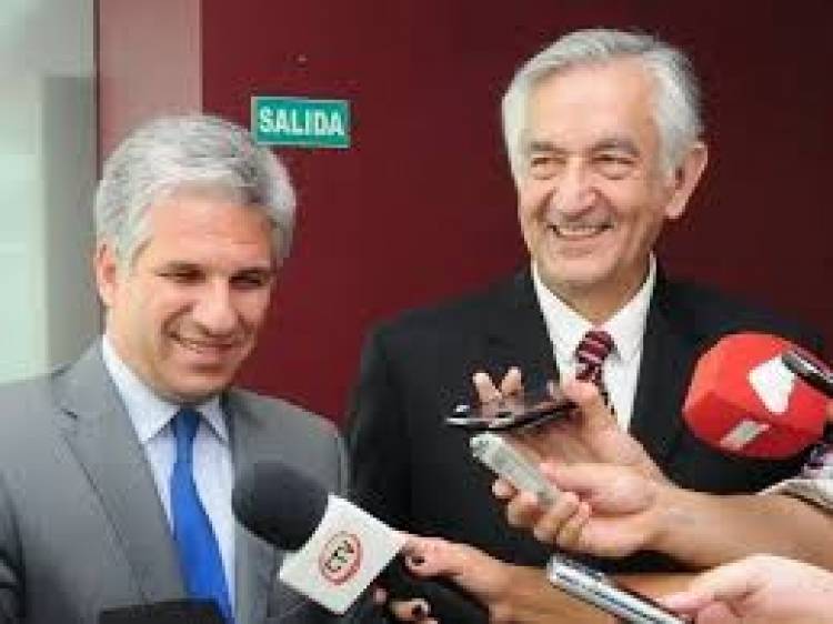POGGI sigue sin pedir audiencia para la transición.El mundo del revés.