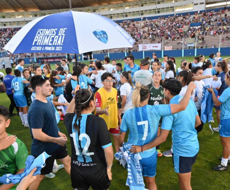 El fútbol femenino se ganó su lugar