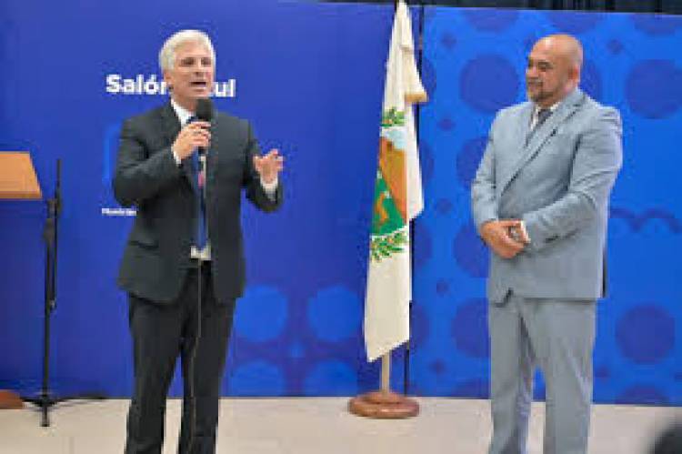 Poggi usa a Frontera o Frontera usa a POGGI? La comodidad de no confrontar , por ahora les hace bien a los dos .La estupidez de no entender el PJ de la Capital del fracaso , el momento politico 