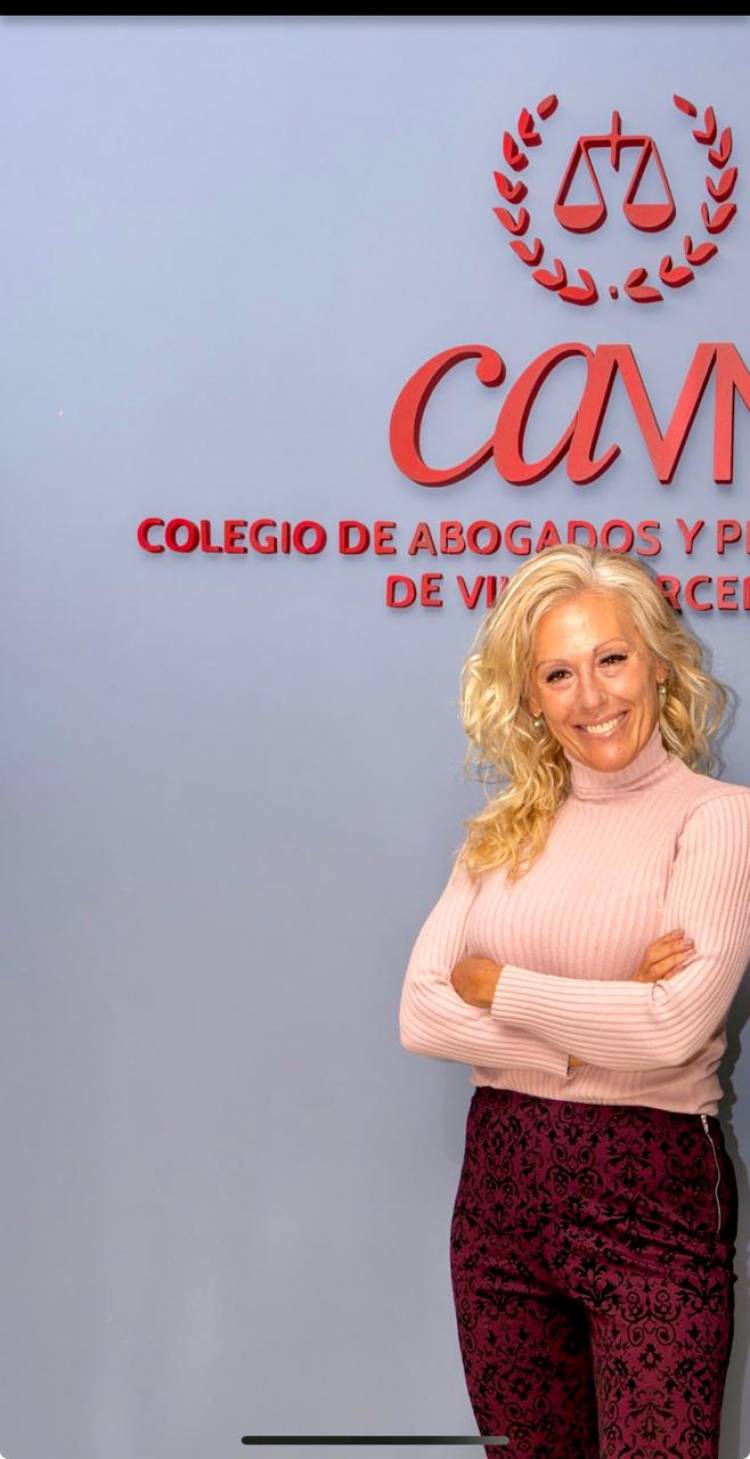 La pasividad inaudita del STJ que no demanda a Poggi. Éste recibe el 200 por ciento más de Coparticipación y no actualiza las partidas al Judicial  a propósito.Que interés cuidan? El de ellos ? Porque el de la Justicia, seguro que no.Blengino tiene razón.