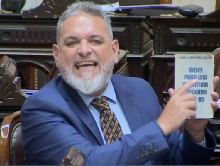 PIPI ALI:Poggi tiene la culpa de que no venga nadie a San Luis .Vergonzosa realidad turística del 30 por ciento de ocupación.